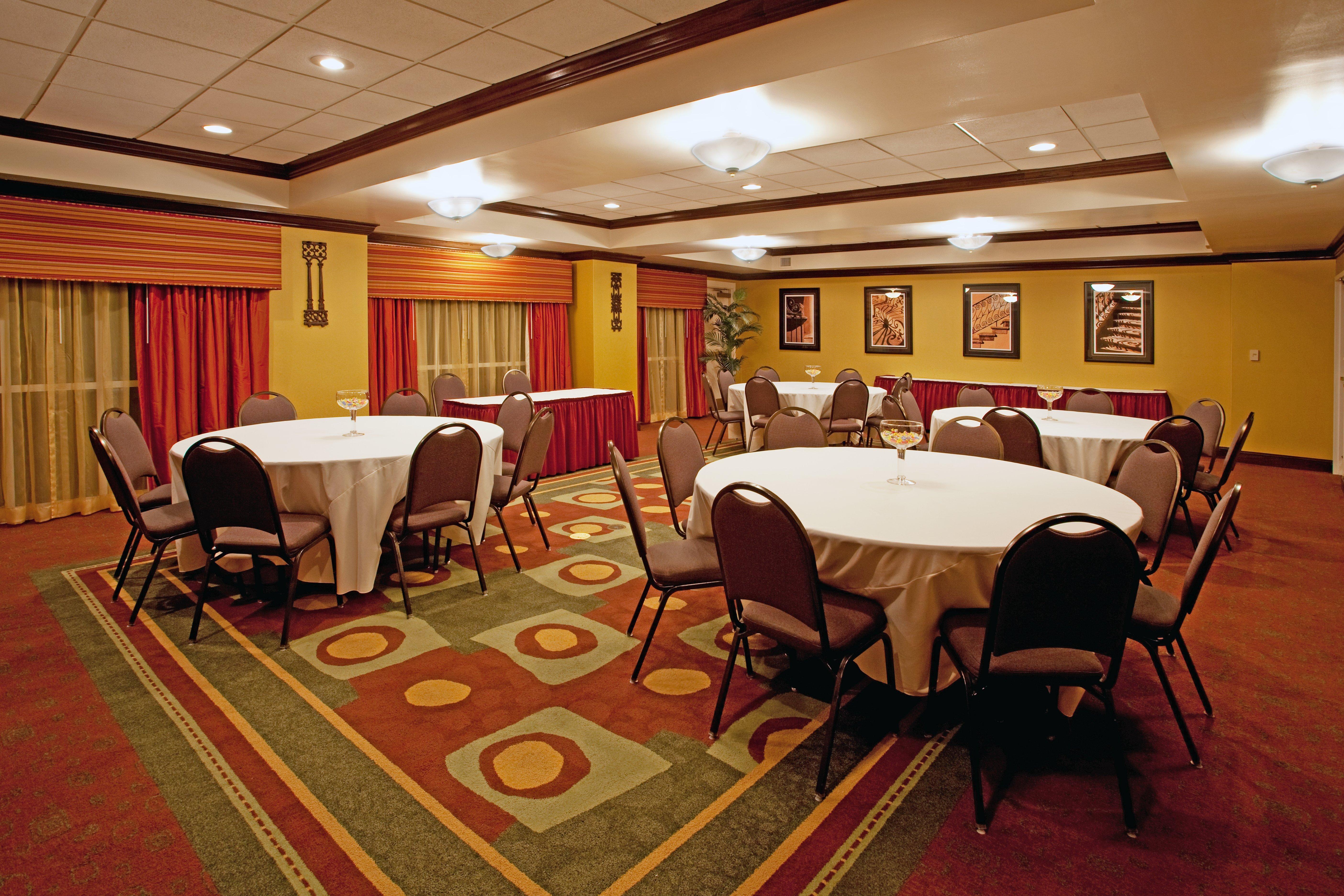 Holiday Inn Express Hotel & Suites Charleston-Ashley Phosphate By Ihg North Charleston Exteriér fotografie