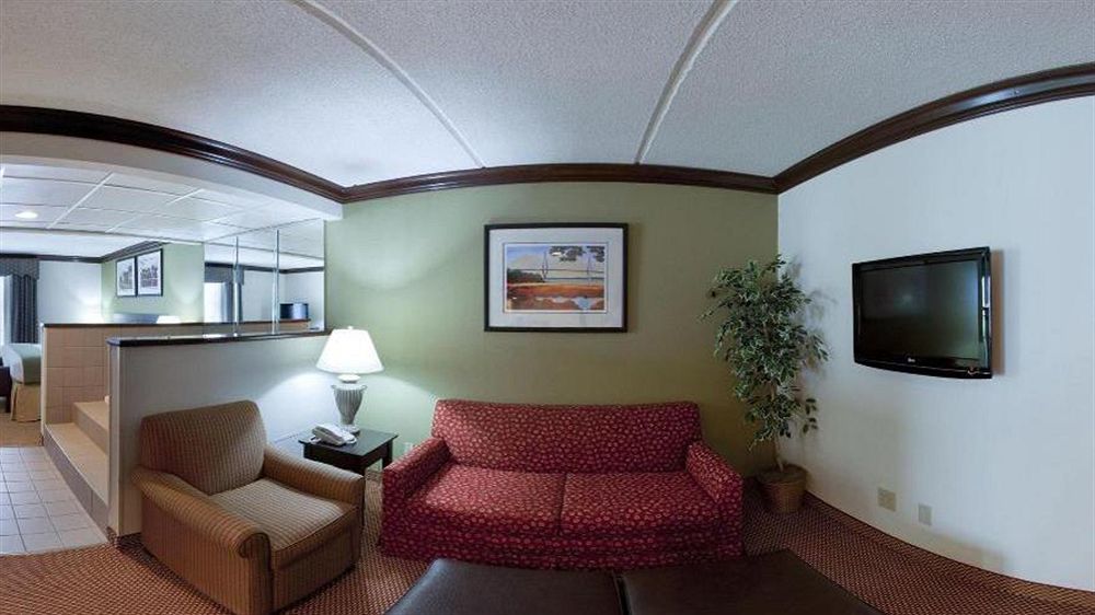 Holiday Inn Express Hotel & Suites Charleston-Ashley Phosphate By Ihg North Charleston Exteriér fotografie